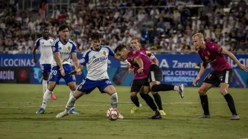 Giro en el Real Zaragoza: Pau Sans y Delgado pierden protagonismo con Ibai