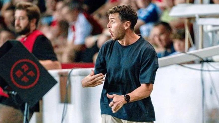 Ibai Gómez elogia la respuesta de la afición del Real Zaragoza