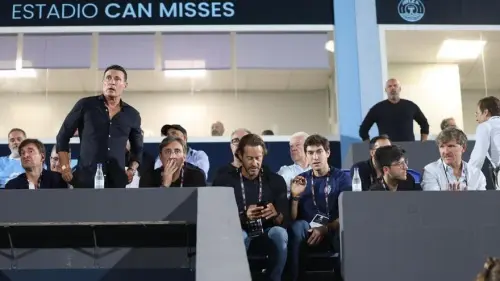 Ander Herrera y la propiedad arroparon al Real Zaragoza en Ibiza