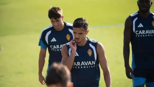 Raúl Pereira asume la exigencia y presión en el Real Zaragoza