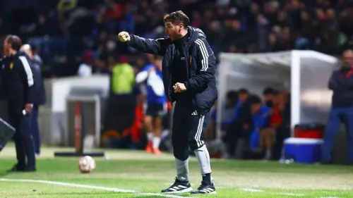 Ibai Gómez alaba el compromiso de la plantilla y homenajea a Casado