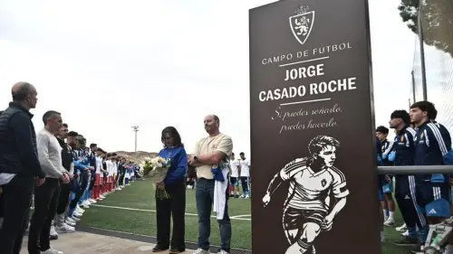 El Real Zaragoza inmortaliza a Jorge Casado en la Ciudad Deportiva