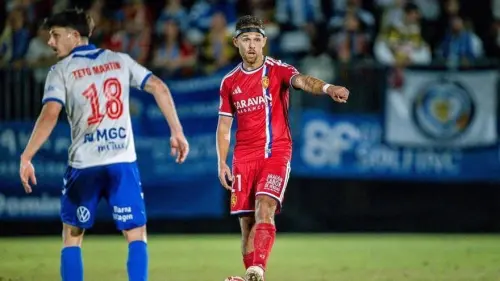 El motivo del vendaje protector de Diego González en el Real Zaragoza