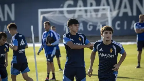 Seis canteranos refuerzan al Real Zaragoza en una sesión sin Vadillo